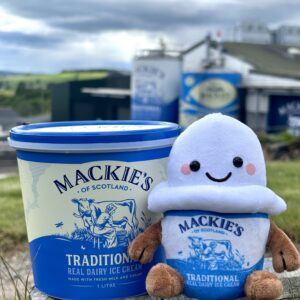 MACKIE’S TRADITIONAL TUB PLUSHIE KEYRING
